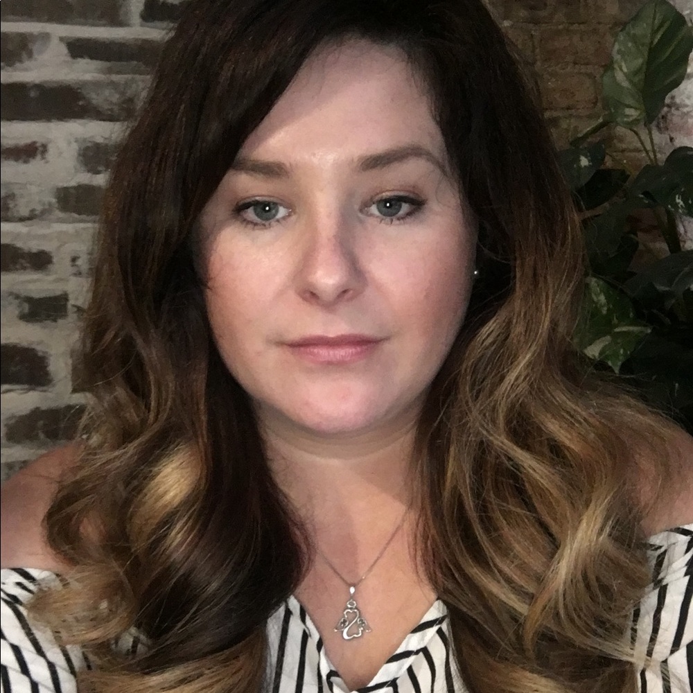 Meet your Posher, Stephanie